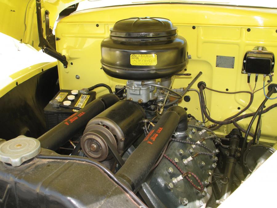  Ford Super DeLuxe Convertible 1941 года  (фото 7 из 10)